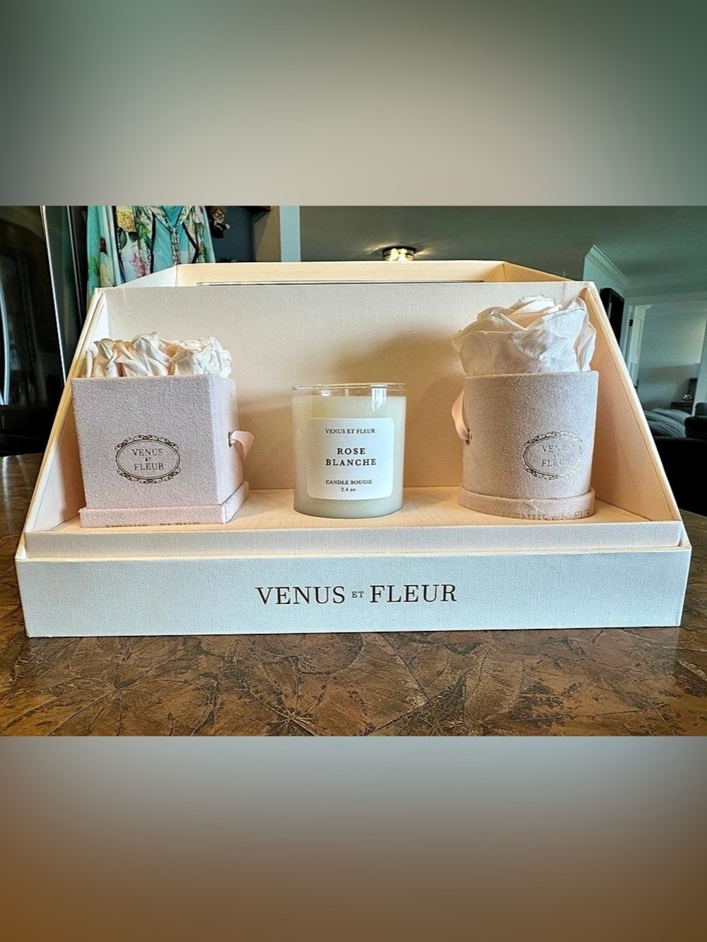 Venus ET Fleur Rose Blanche Preserved Rose & Candle Gift Box Set Retail $159